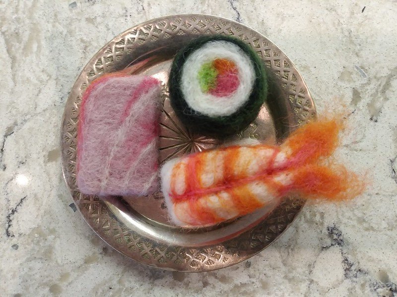 Beginner Felting Project: Felt a Sushi Roll